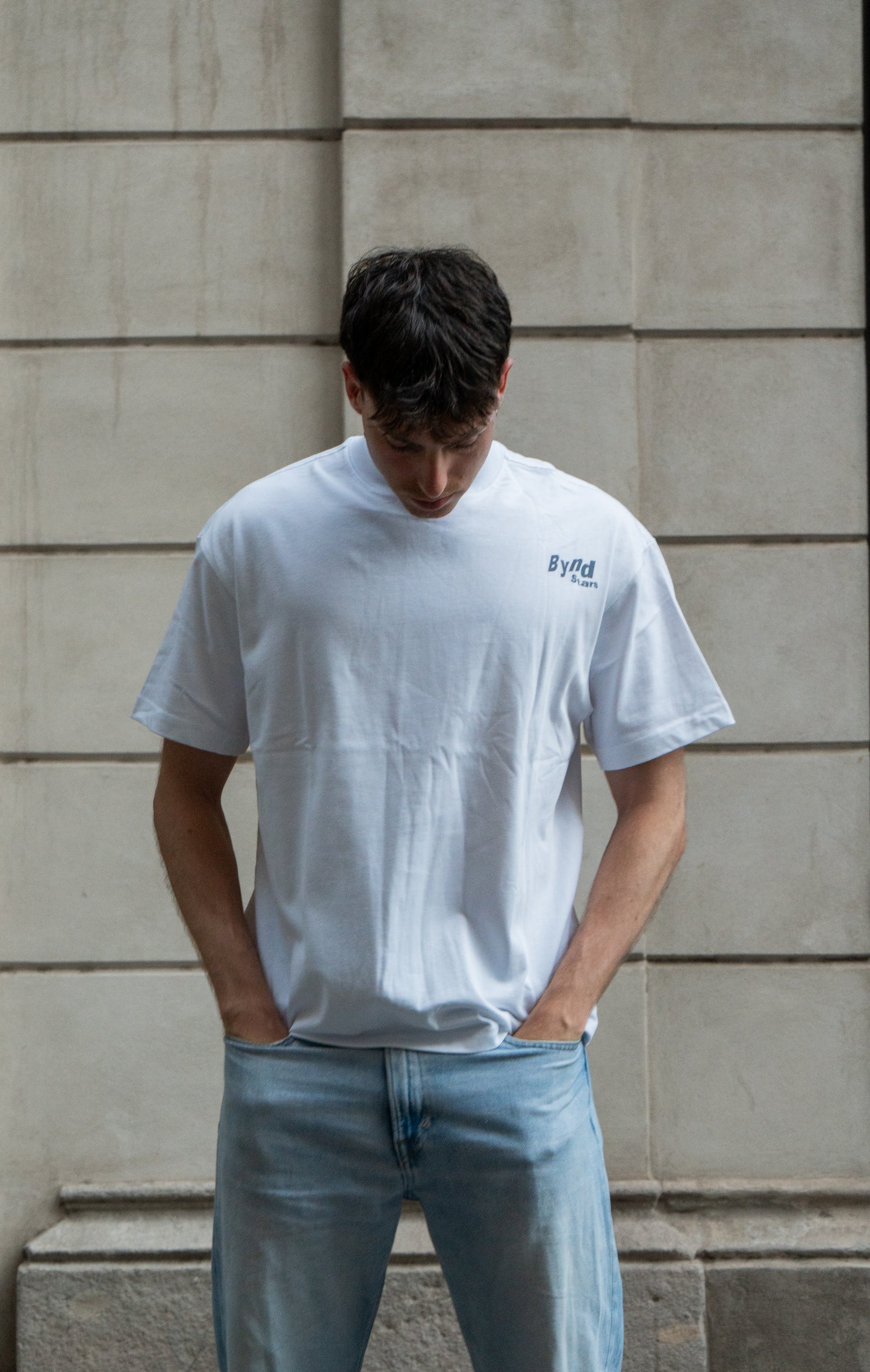 STARS WHITE TEE