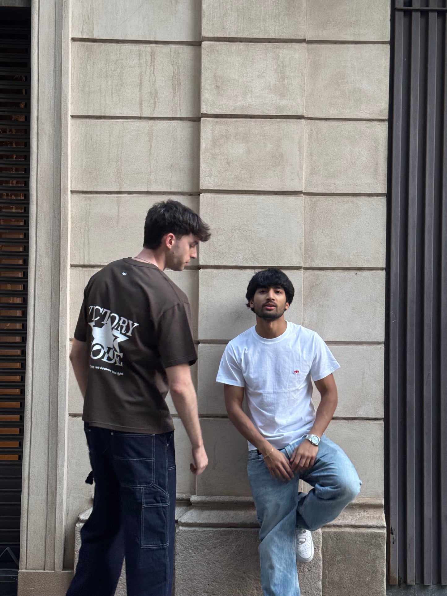 STARS FITTED WHITE TEE