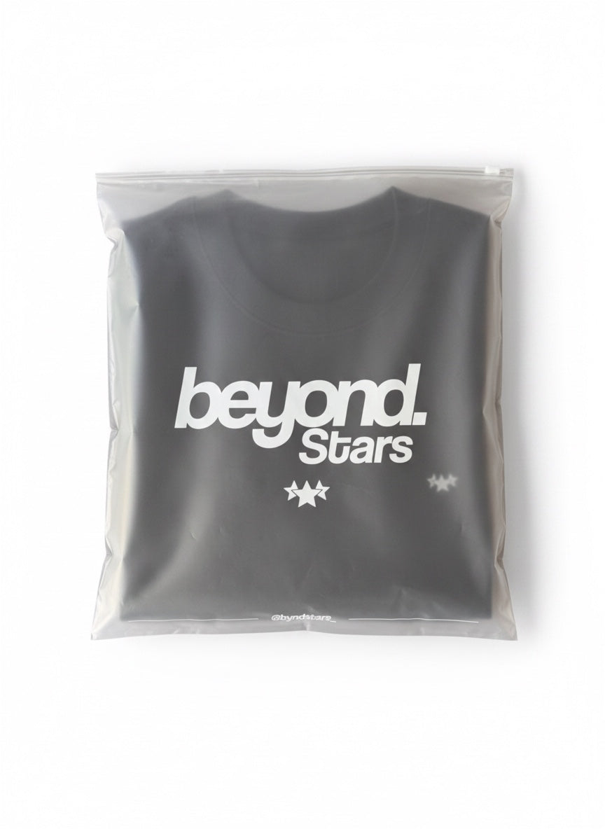 STARS BLACK CREWNECK