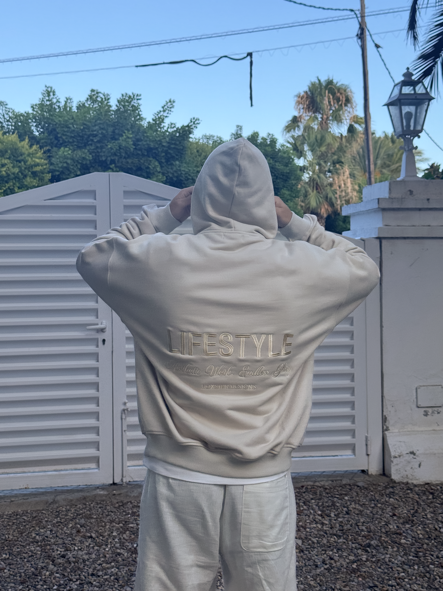 BS CREAM OVERSIZED HOODIE