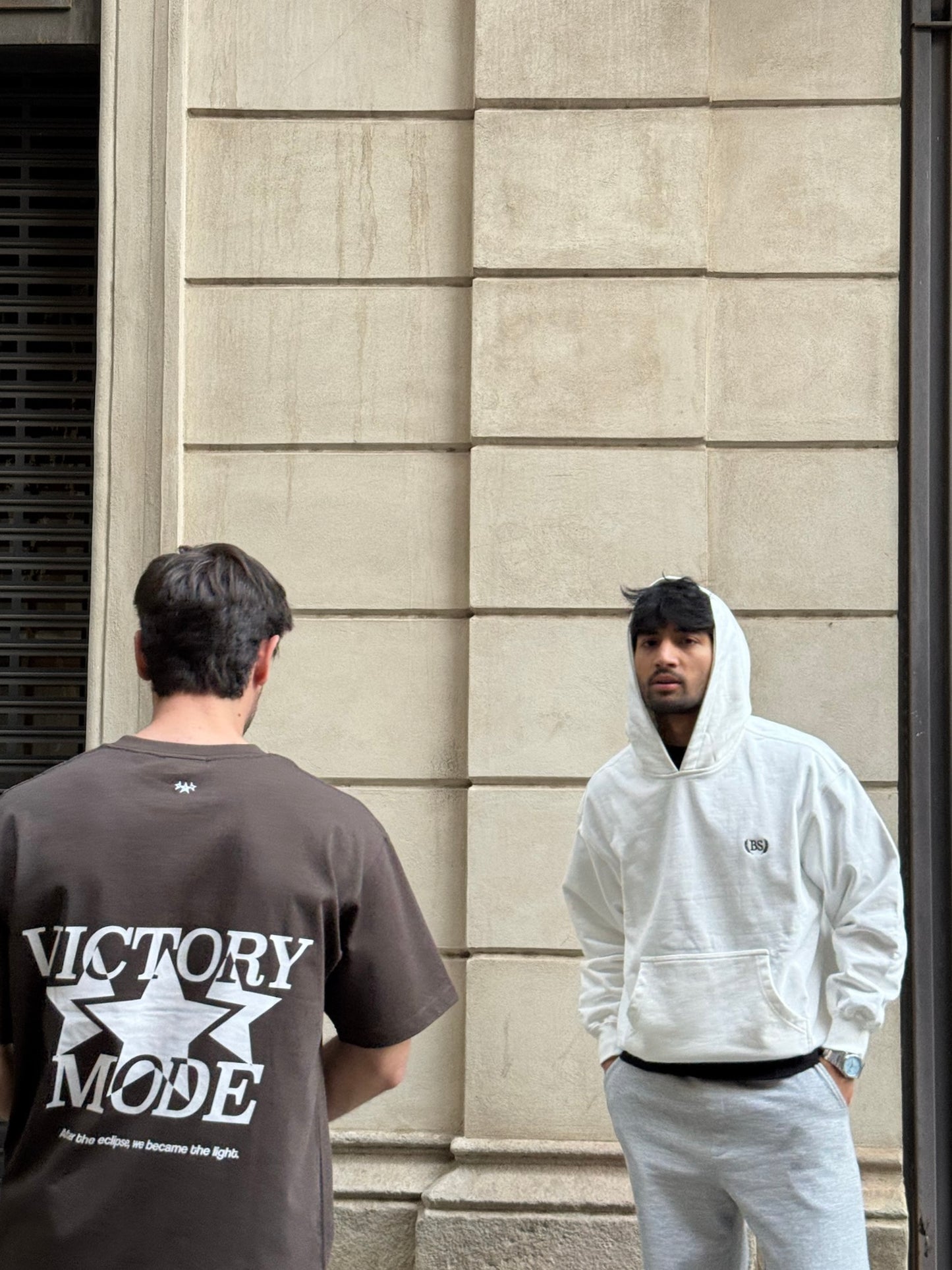LEGACY WHITE HOODIE