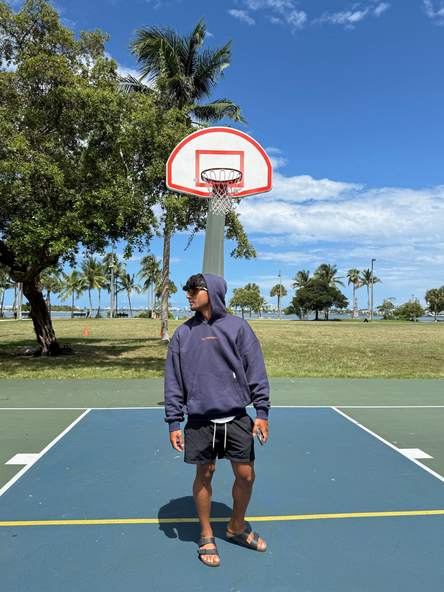 MIDNIGHT NAVY OVERSIZED HOODIE